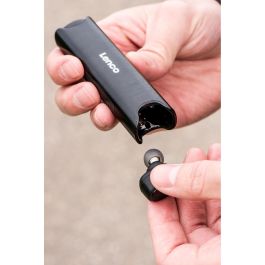 Lenco EPB-440 Auriculares In-Ear Inalámbricos Negros IP67 Resistentes al Agua con Bluetooth 4.2 y Control de Volumen