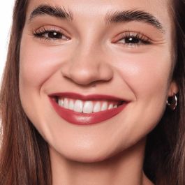 Pintalabios Essence SATIN GLOW 3,5 g