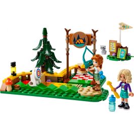 LEGO 42622 Campamento Aventura: Área Tiro Con Arco con mini personajes Autumn y Nova y diana que cae