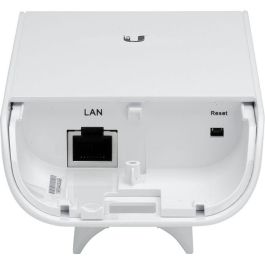Ubiquiti NanoStationM CPE 2.4 GHz, 10/100 Ethernet RJ-45, 32 MB SDRAM, 8 MB Flash, 5+ km, PoE