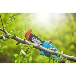 Gardena TCS 20/18V P4A – Podadora telescópica de altura a batería, 18V, longitud de hoja 20 cm, para ramas de hasta 5 cm