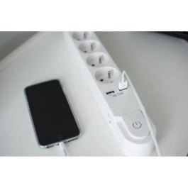 Chacon Regleta de alimentación 5 enchufes con 2 puertos USB, cable 3 m HO5VV-F 3x1.5 mm² negro