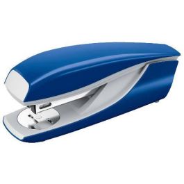 Petrus 635 Grapadora de sobremesa azul, capacidad 30 hojas, metálica para oficina Precio: 30.50000052. SKU: S8415066