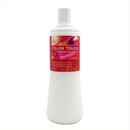 Tinte Permanente Emulsion 4% 13 Vol Wella Color Touch Blanco Negro 1 L 4% / 13 VOL (1000 ml) Precio: 7.69000012. SKU: S4244824
