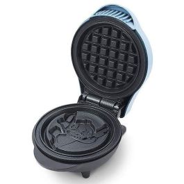 Select Brands Mini Gofrera Compacta Disney Stitch para Desayunos y Meriendas. Crea Gofres Divertidos con tu Personaje Favorito, Enchufe Europeo.