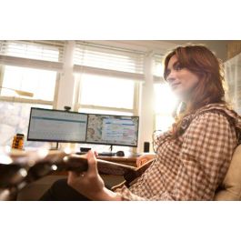 HP P24h G5 Monitor FHD 23.8 pulgadas con Altavoces Integrados, ideal para Teletrabajo y Oficina