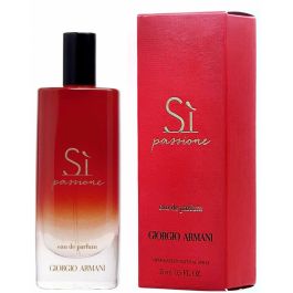 Perfume Mujer Giorgio Armani Sí Passione EDP 15 ml Precio: 42.95000028. SKU: B14H4KEYQX