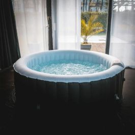 Spa Hinchable Redondo SUNSPA 4 plazas Precio: 386.78999997. SKU: S7107514