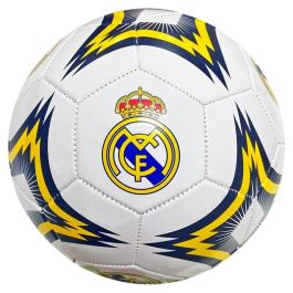 Real Madrid Balón Escudo Oficial, 330 gr Precio: 15.68999982. SKU: B1FNXYCQ47
