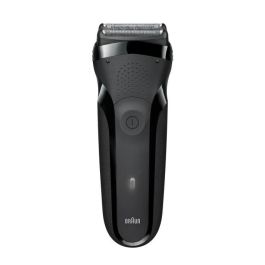 Braun Afeitadora 3-300S Con Bateria Carga Rápida Hoja Flexible Precio: 45.89999964. SKU: B1JJFH7G4K