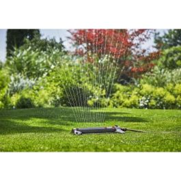 Gardena AquaZoom M Aspersor oscilante para jardín, área de riego 9-250 m², alcance 3-18 m, ancho 3-14 m, flujo ajustable. Gardena AquaZoom M Aspersor oscilante para jardín, área de riego 9-250 m², alcance 3-18 m, ancho 3-14 m, flujo ajustable.