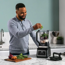 Ninja BN750EU Licuadora 2 en 1 con Bol de 2.1 L y Vaso de 700ml - 1200 W - Negra