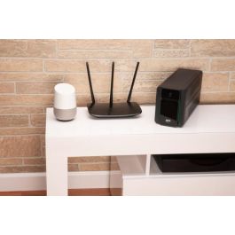 APC BVX700LI-GR UPS Línea Interactiva 0.7kVA 360W 2 Salidas AC Tipo F, Negro