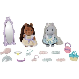 Sylvanian Families Amigos Pony y Kits de Estilismo con Figuras de Pony Girls y Accesorios para el Cabello Precio: 39.88999982. SKU: S7158481