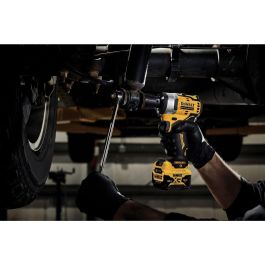 DeWalt DCF903P2-QW Atornillador de impacto a batería, 2850 RPM, 542 Nm, con luz integrada