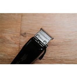 Wahl 20107-0460 Cortapelos Profesional con Cuchillas de Carbono Autoafilables, Precisión de 1.5-13 mm, Palanca de Ajuste y Motor de Vibración Potente