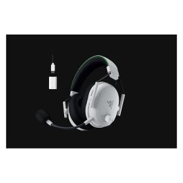 Razer Auriculares Inalámbricos y Alámbricos BlackShark V3 Pro para Xbox Blanco