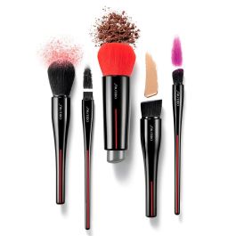 Shiseido HASU FUDE Foundation Brush Brocha de Maquillaje para Bases Fluidas y Compactas, Aplicación Uniforme, Acabado Profesional, Hecha en Japón, 1 Unidad