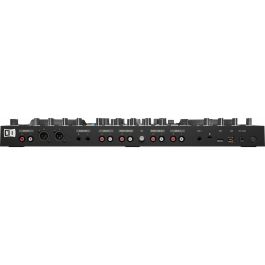Controladora DJ Native Instruments Tractor Control S4 Mk3 Controladora DJ Native Instruments Tractor Control S4 Mk3