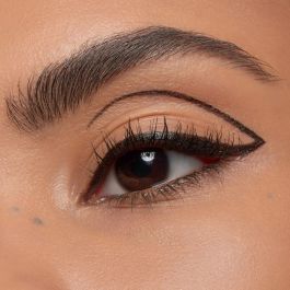 Essence Eyeliner Pen extra long-lasting Delineador de Ojos Líquido Punta Ultrafina Negro Intenso 24h Vegano 1,10 ml