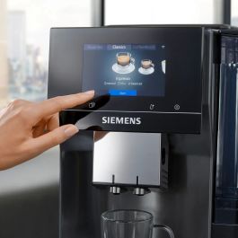 Cafetera Superautomática Siemens AG TP707R06 metálico Sí 1500 W 19 bar 2,4 L Cafetera Superautomática Siemens AG TP707R06 metálico Sí 1500 W 19 bar 2,4 L