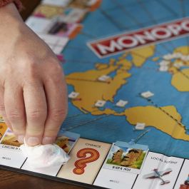 Monopoly Viaja Por El Mundo F4007 Hasbro