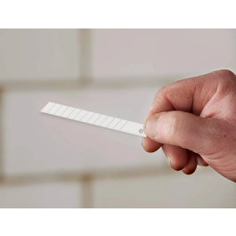 Q-connect Repuesto Cúter Metálico Estrecho Cuchilla Cerámica 9 mm Blíster 6 Unidades para Modelo KF14388