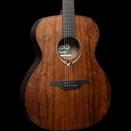 LAG Guitarra Acústica Auditorium Sauvage Lag Acabado Satinado Cuerpo de Eucalipto Tapa Maciza Brankowood 6 Cuerdas Precio: 439.584288. SKU: B1EBMM9LS7
