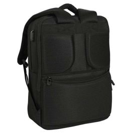 Safta Mochila Real Madrid Premium para portátil de 15,6'' con USB y 2 Bolsillos, Color Negro, 31x44x13cm
