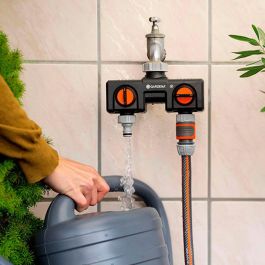 Distribuidor 2 vías con adaptador gardena