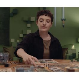 Ravensburger Minecraft The Game - Juego de Mesa de Estrategia y Aventura - Explora, Lucha y Construye tu Mundo - A partir de 10 años