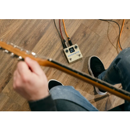 Eko BAIO XL Pedalera Multiefectos para Guitarra y Bajo Eléctrico con Batería Recargable y Bluetooth