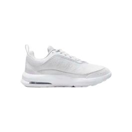 Zapatillas Deportivas Nike Air Max AP Blanco Precio: 121.95000004. SKU: B152GHN4XW