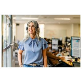 Poly Auricular Inalámbrico Voyager 4310 con Adaptador BT700, Micrófono, Bluetooth, Negro 77Y94AA