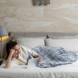 Imetec Manta Térmica IME1685539525171 150x110 cm 6 Temperaturas Tejido Terciopelo y Sherpa Touch Lavable a Máquina