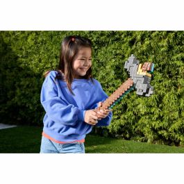 Mattel Espada Transformable Minecraft de la Película, juguete para niños +6 años, con medidas 51,44x27,94x5,08 cm