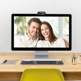 Logitech C310 HD WEBCAM Logitech C310 HD WEBCAM
