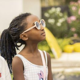 Gafas de sol infantiles premium minnie 13x4x12,50 cm Gafas de sol infantiles premium minnie 13x4x12,50 cm