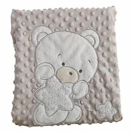 Creaciones Llopis Manta Doble para Bebé 100x75 cm con Oso Bordado Textura Visón Suave Poliéster, Presentación en Cajita Regalo Creaciones Llopis Manta Doble para Bebé 100x75 cm con Oso Bordado Textura Visón Suave Poliéster, Presentación en Cajita Regalo