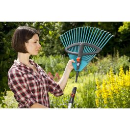 Gardena Escoba de Césped Combisystem Ajustable, Ancho 35-52 cm