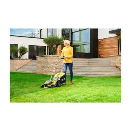 Cortacésped Híbrido RYOBI - Ø 37 cm - 2 baterías LithiumPlus 36V 5.0 Ah - Negro y Verde Cortacésped Híbrido RYOBI - Ø 37 cm - 2 baterías LithiumPlus 36V 5.0 Ah - Negro y Verde