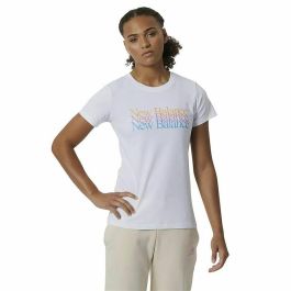 Camiseta de Manga Corta Mujer New Balance Essentials Celebrate Blanco Precio: 24.50000014. SKU: B1EBX5XYN4