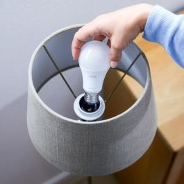 WiZ Bombilla inteligente Color E27 60W