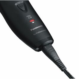 Recortadora profesional PANASONIC ER-GP65 - Con o sin cable - Cabezal de corte X-Taper 2.0