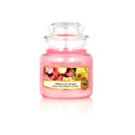 Vela Perfumada Yankee Candle Fresh Cut Roses 104 g Precio: 21.95000016. SKU: B1GFMTA8G9