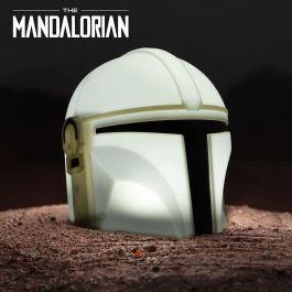 Paladone Lámpara Star Wars The Mandalorian - Casco con Luz, Funciona con Baterías AAA o USB Paladone Lámpara Star Wars The Mandalorian - Casco con Luz, Funciona con Baterías AAA o USB