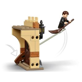 LEGO 76395 Harry Potter Hogwarts: Primera Lección de Vuelo. Juego de Construcción 264 piezas