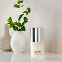 Reafirmante Cuello y Escote Kanebo Sensai Cellular Performance 100 ml