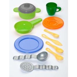 Cocina con lampara verde