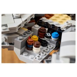 LEGO Star Wars Millennium Falcon 75375 Halcón Milenario Juego de Construcción 921 Piezas